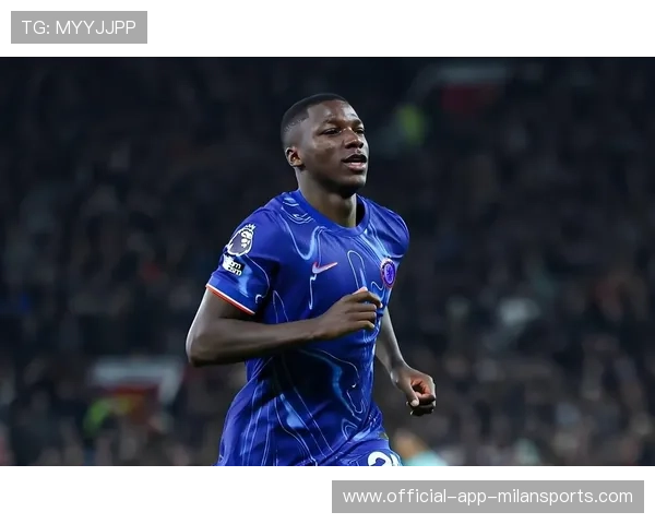 切尔西中场组织流畅，控球率高居榜首，切尔西历史中场球员有哪些