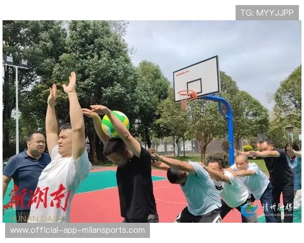 运动员“萌萌哒”瞬间：场边“趣味互动”搞笑不断